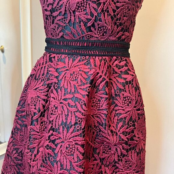 Few Moda New York Red embroidered Open Back Cocktail Dress, Size Small - Picture 3 of 16